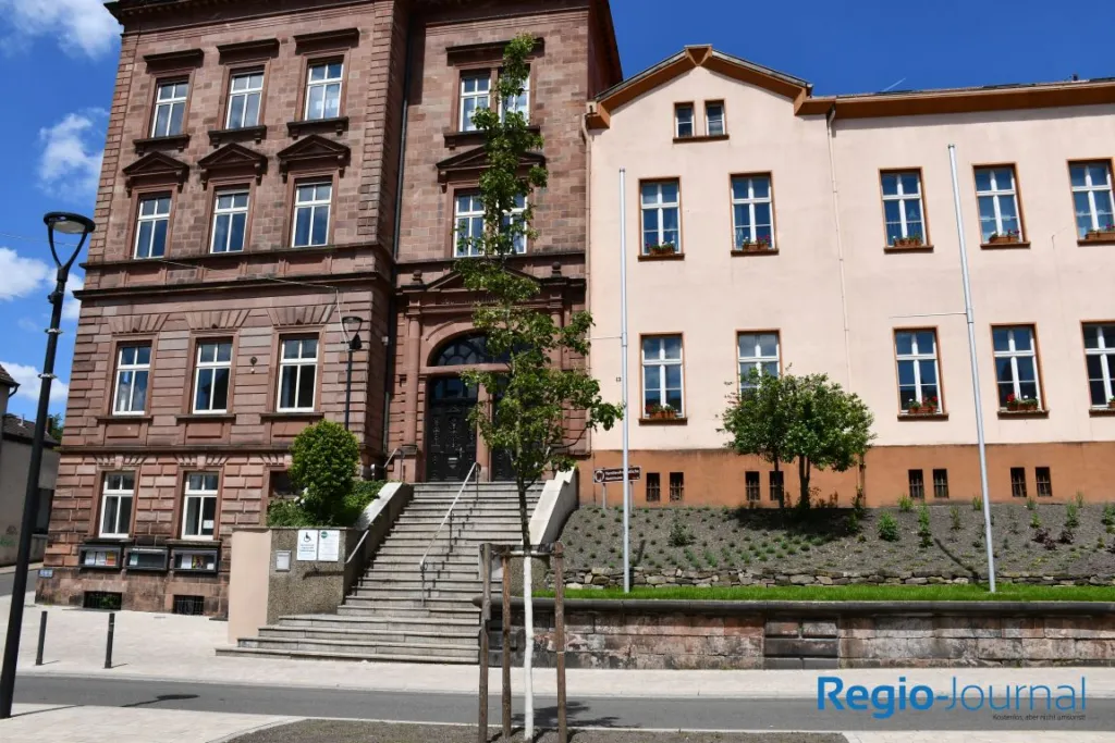 Bauarbeiten an der Sulzbachtalstraße: Informationsveranstaltung im April 1 Aktuelles aus Sulzbach