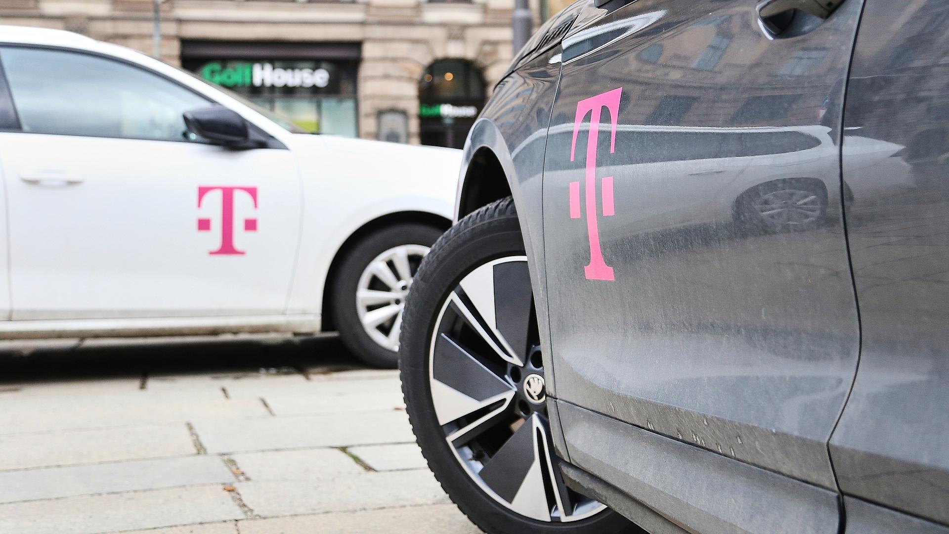 Telekom-Fahrzeuge (Archiv)