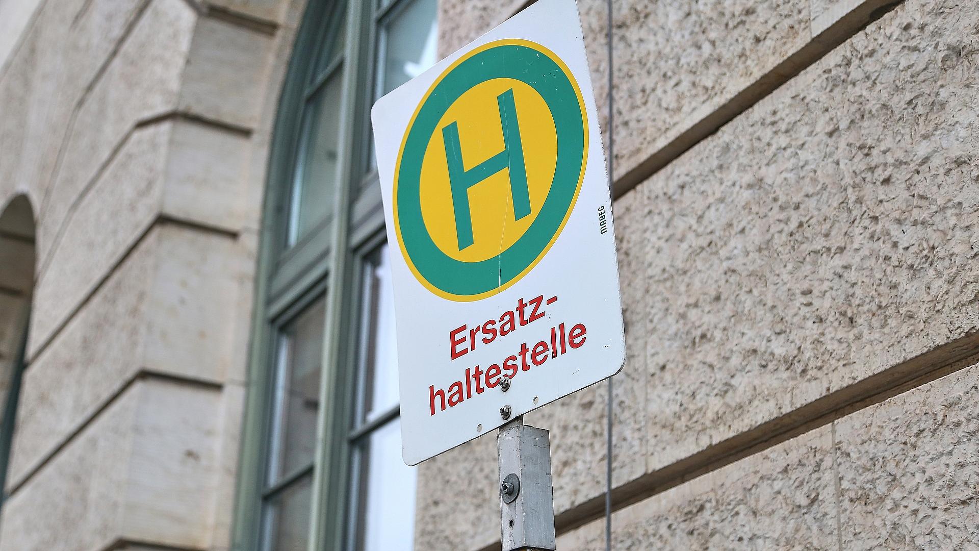 Ersatzhaltestelle (Archiv)