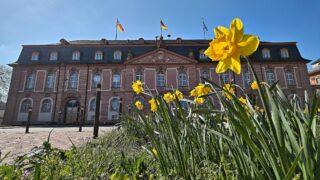 CDU und SPD in Rheinland-Pfalz stellen Koalitionsvertrag vor