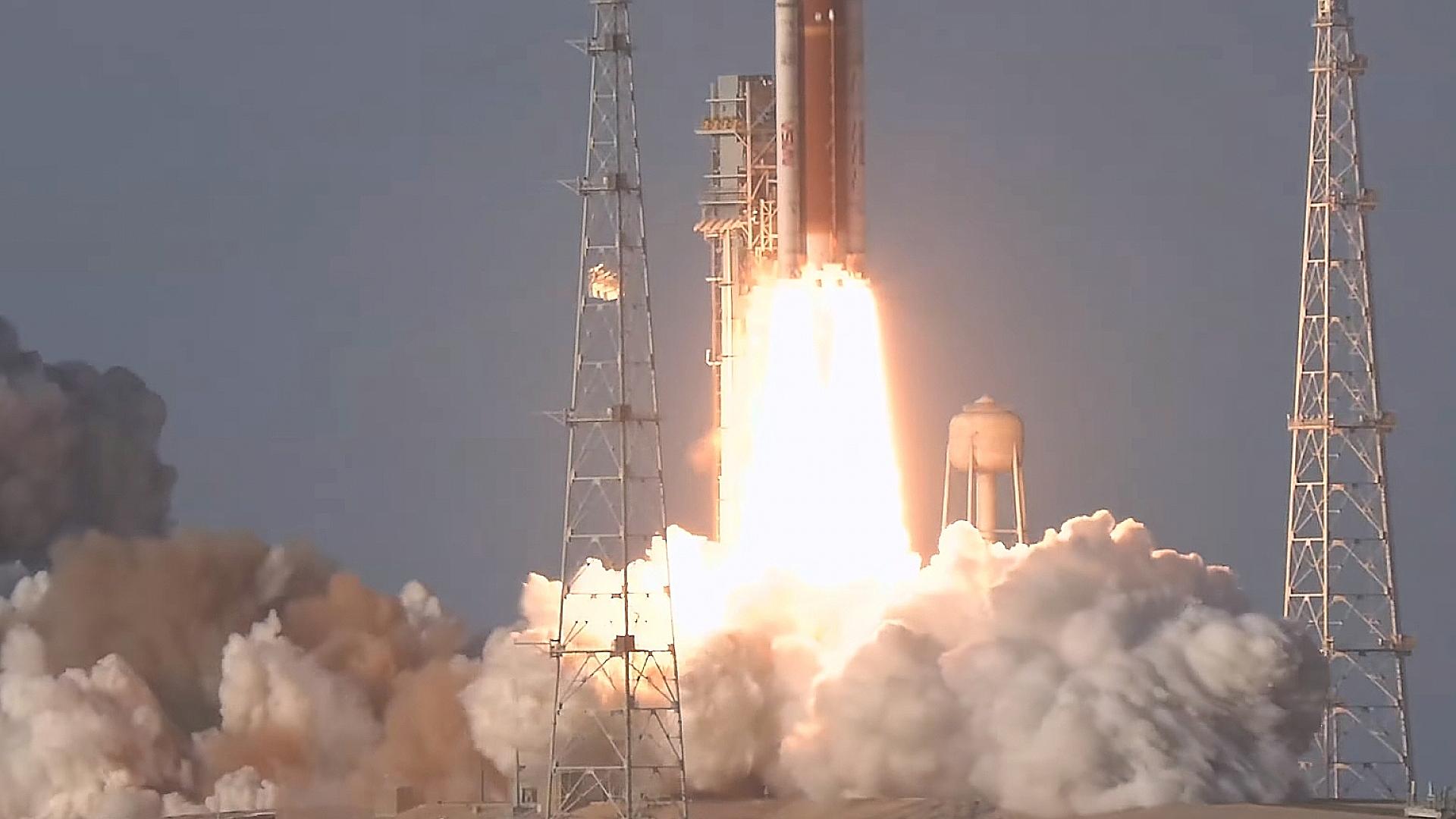 Start der Mission `Artemis 2` am 01.04.2026 (Archiv)