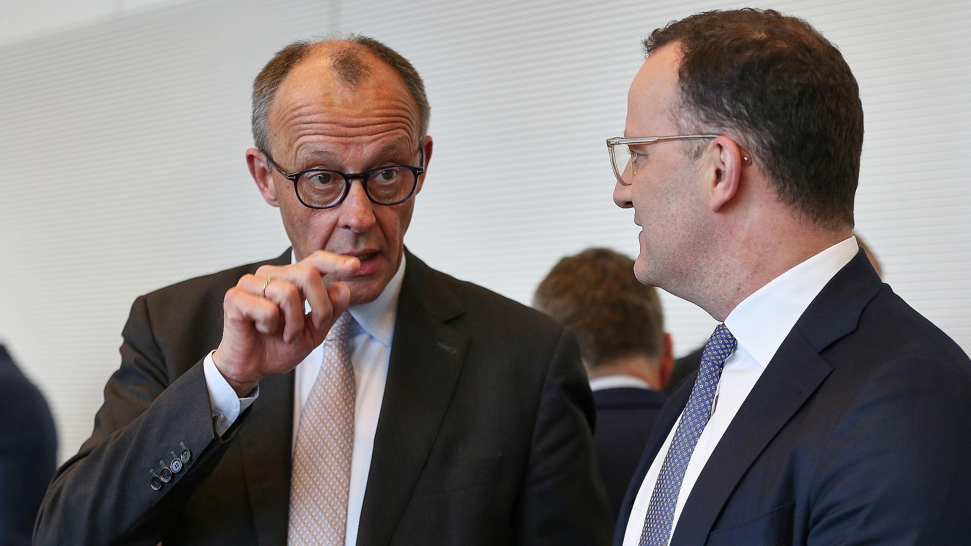 Friedrich Merz und Jens Spahn (Archiv)