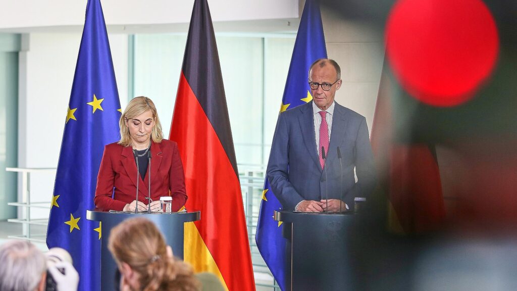 Nina Warken und Friedrich Merz am 29.04.2026