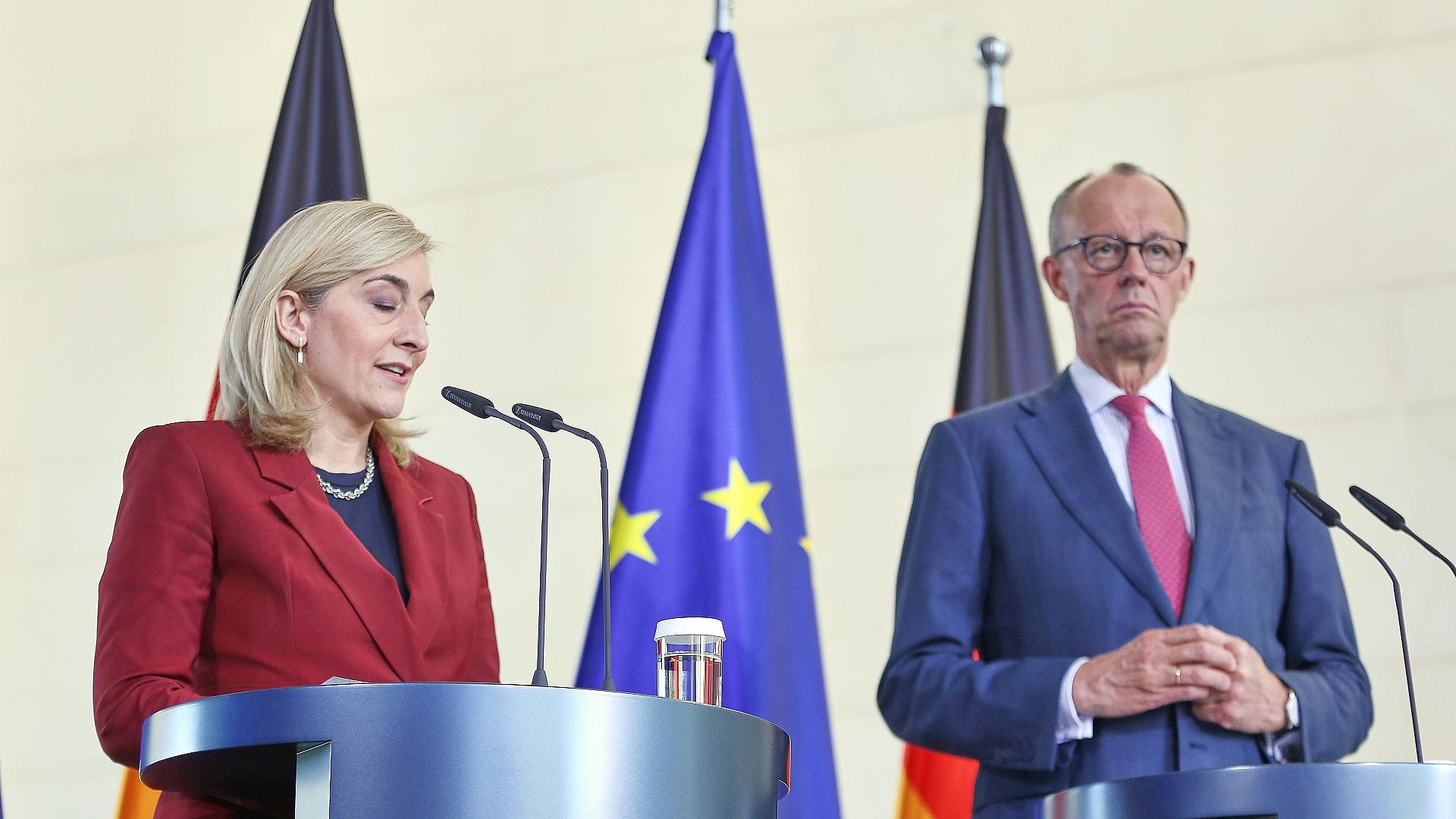 Nina Warken und Friedrich Merz am 29.04.2026