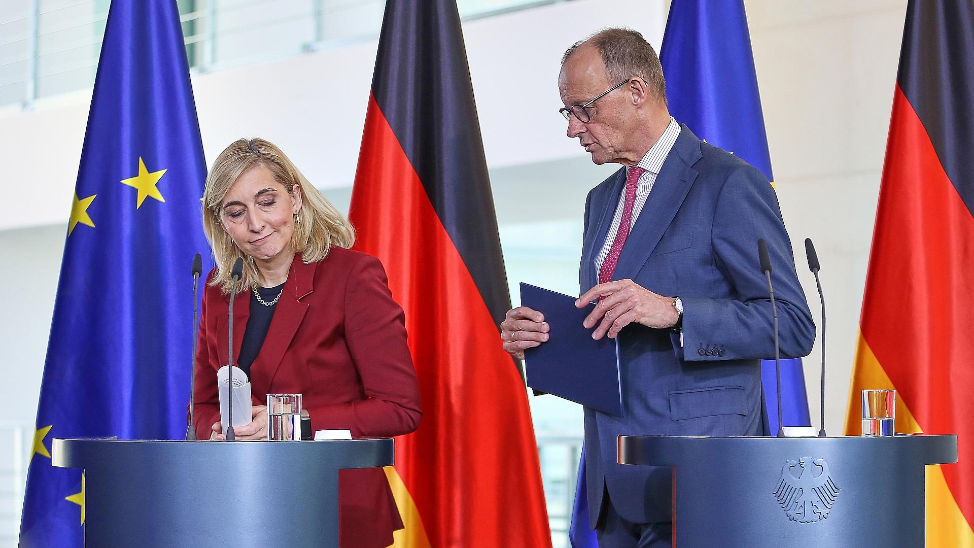 Nina Warken und Friedrich Merz am 29.04.2026