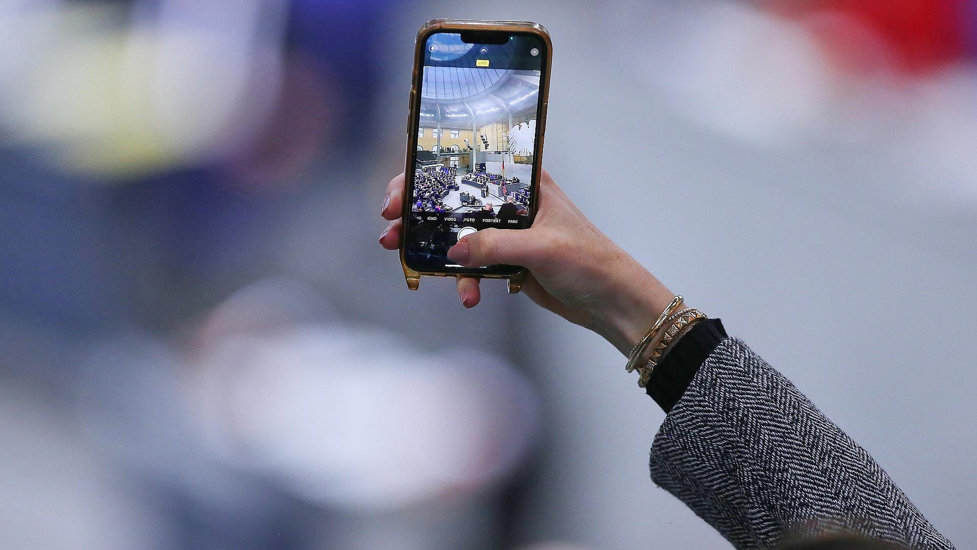 Bundestagssitzung (Archiv)