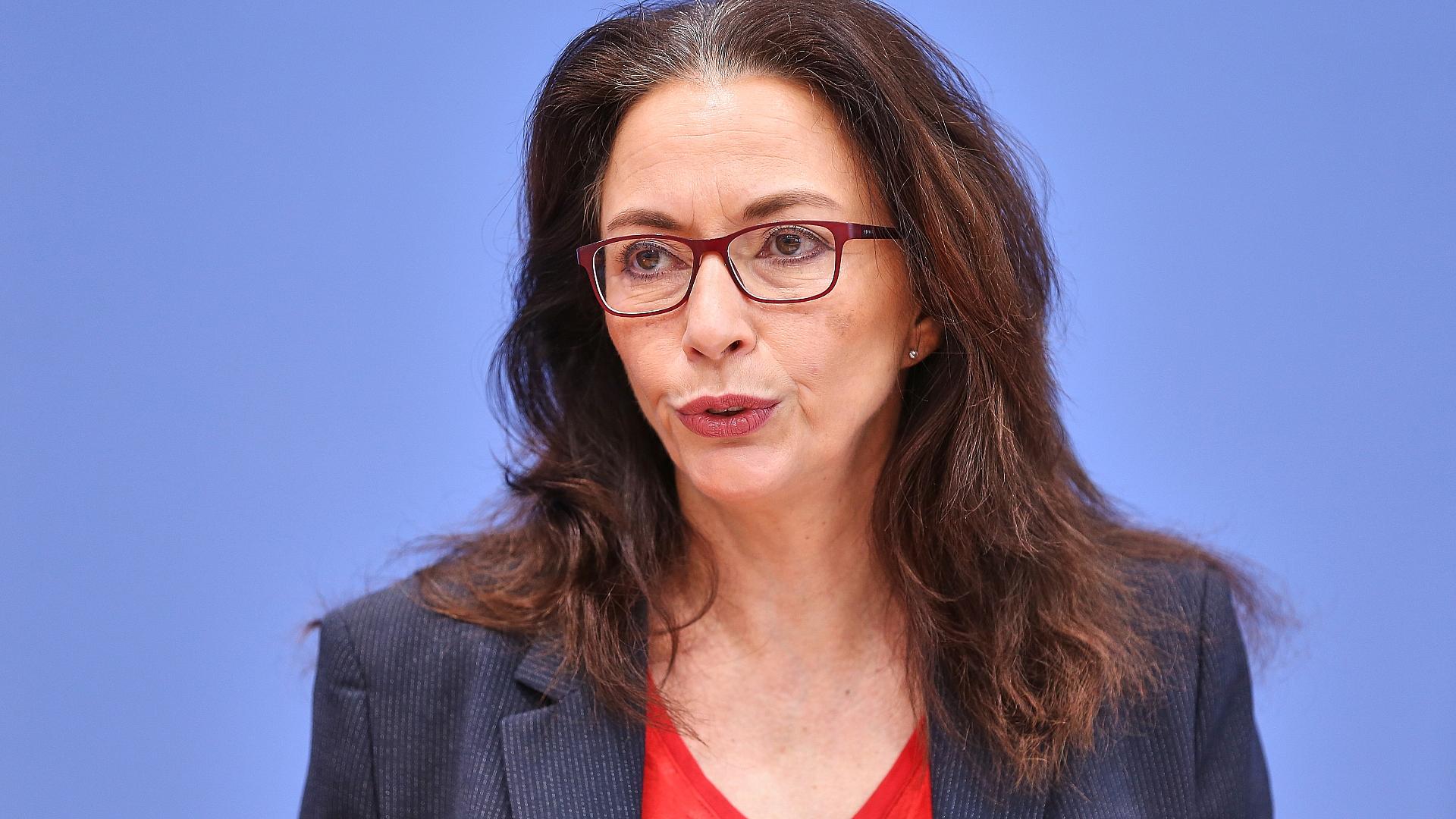 DGB fordert Koalition zu Gesprächen über Reformpaket auf 1 Yasmin Fahimi (Archiv)