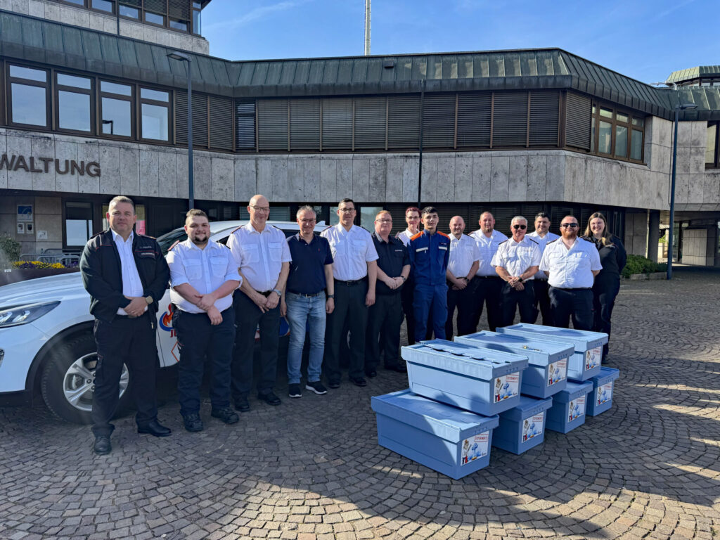 Aktuelles aus St. Ingbert | Bild: Stadt St. Ingbert Unterstützung der Ausbildung der Jugendfeuerwehr St. Ingbert mit Experimentenkoffern