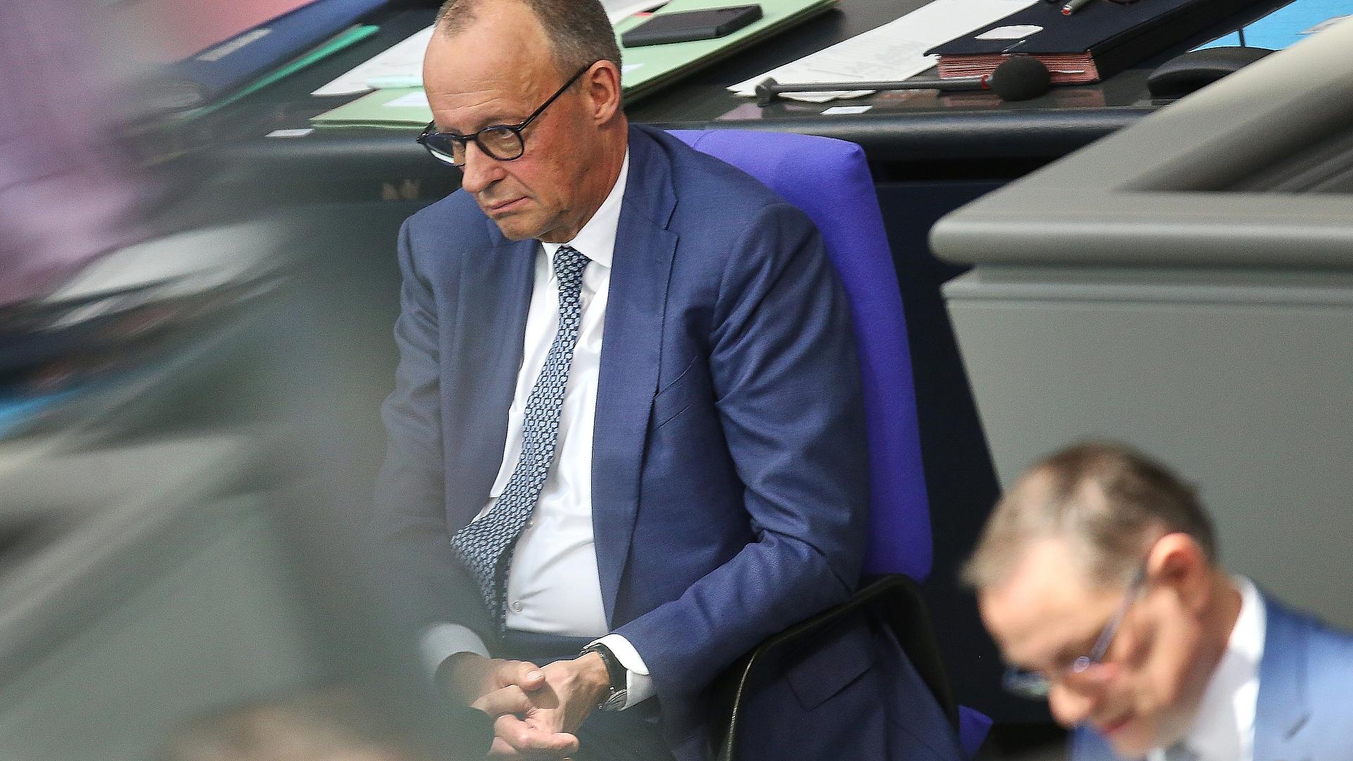 Friedrich Merz und Tino Chrupalla (Archiv)