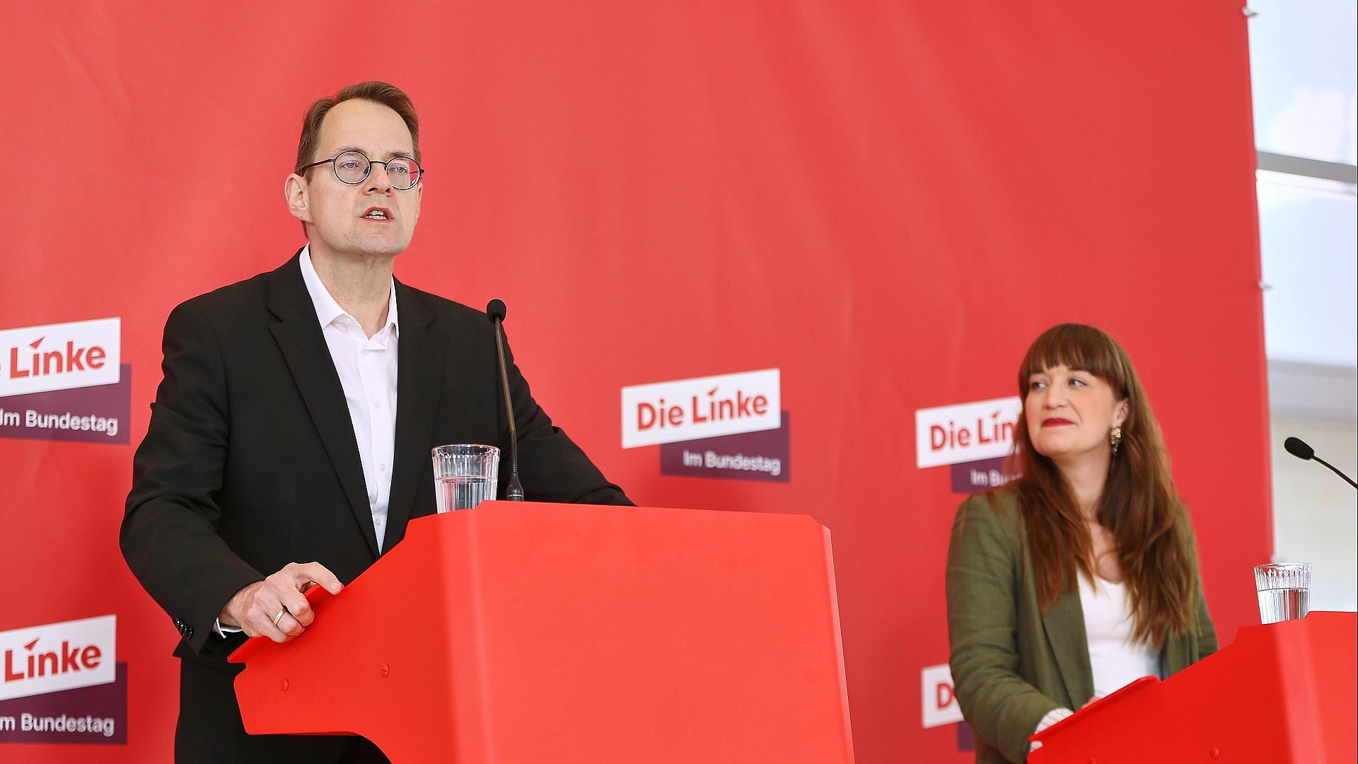 Politbarometer: AfD und Union verlieren - Linke zieht mit SPD gleich 1 Sören Pellmann und Heidi Reichinnek (Archiv)