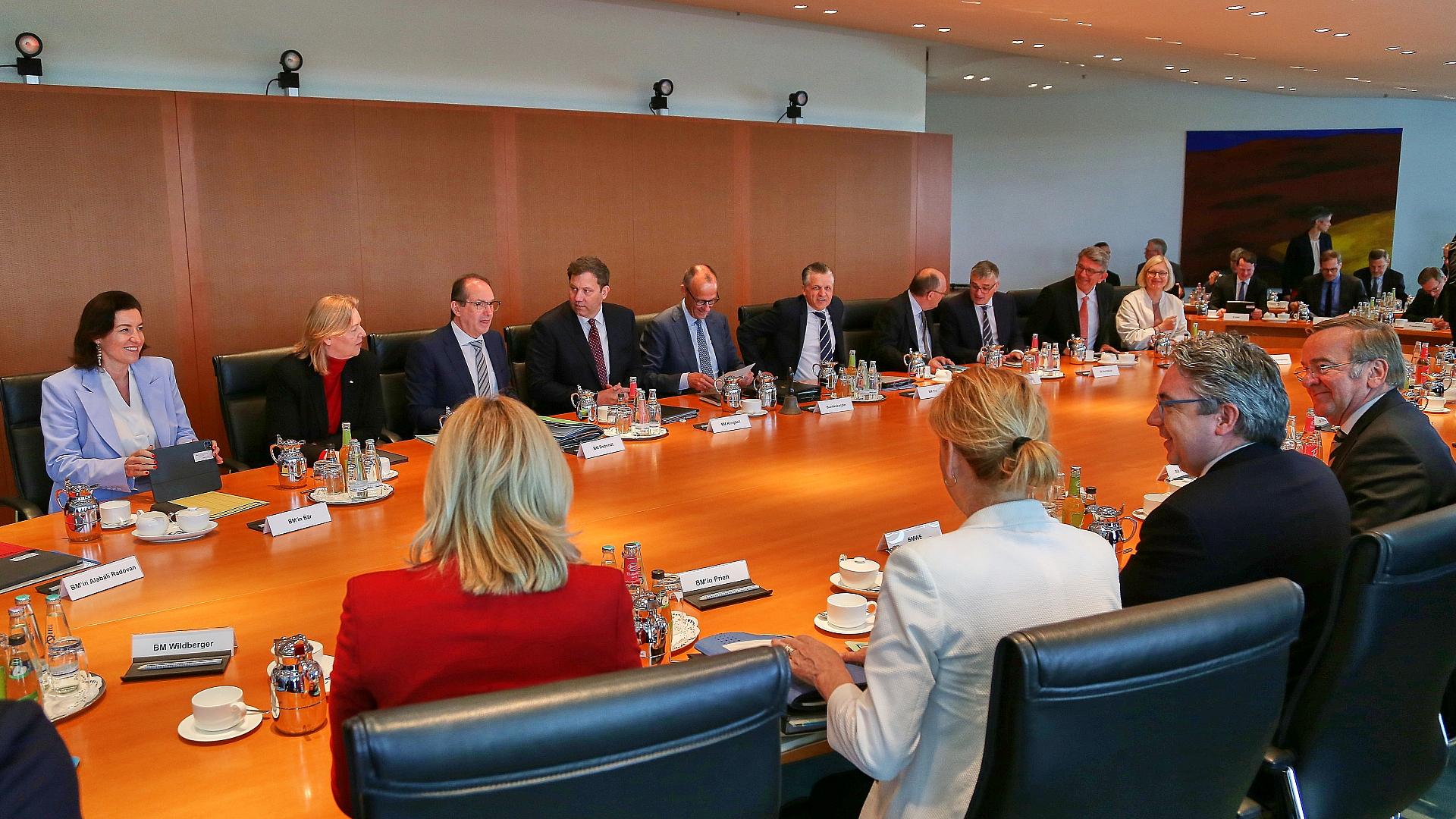 Kabinettssitzung am 06.05.2026