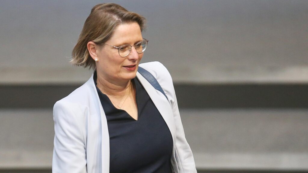 Hubig plant strengere Regeln gegen Ticket-Abzocker 1 Stefanie Hubig (Archiv)
