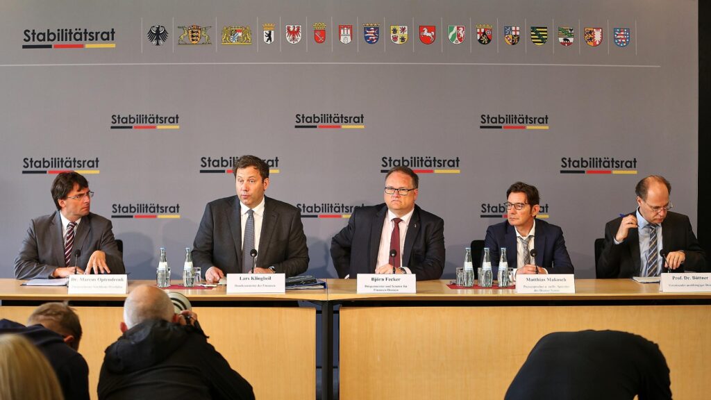 Pressekonferenz nach Sitzung von Stabilitätsrat am 11.05.2026
