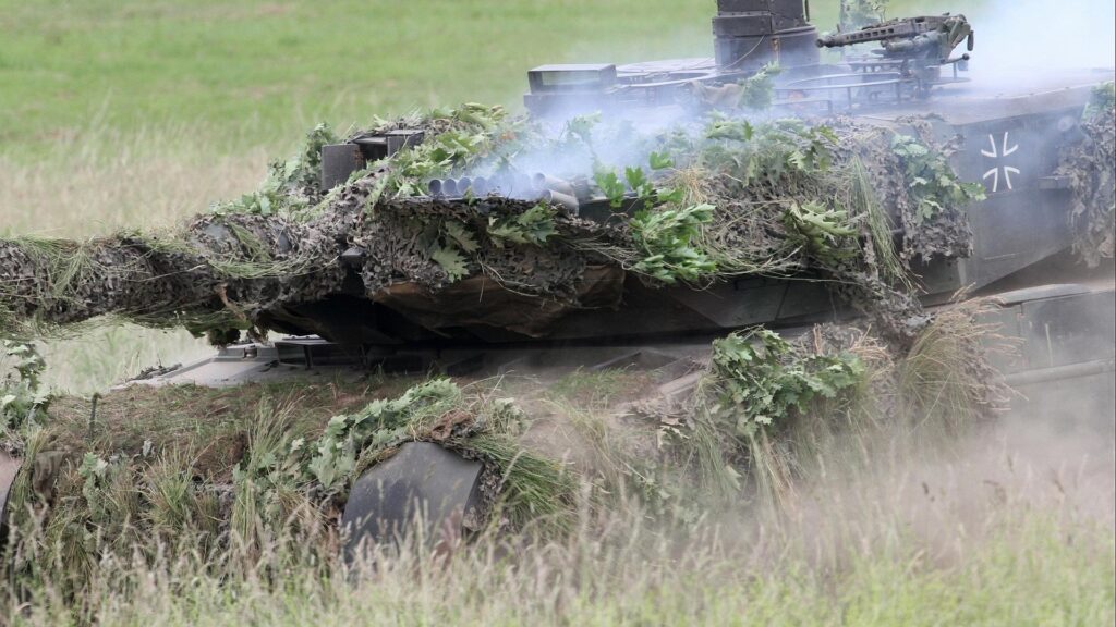 Bundeswehr-Panzer `Leopard 2` (Archiv)