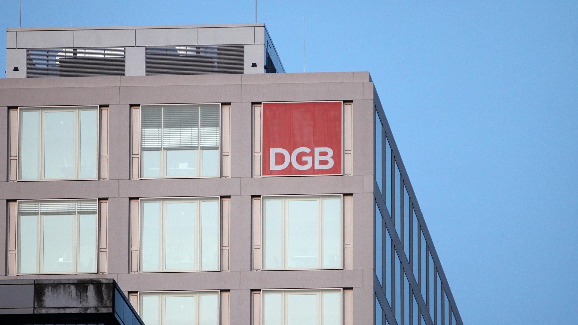 DGB-Spitze rechnet mit Reformplänen der Regierung ab 1 DGB (Archiv)