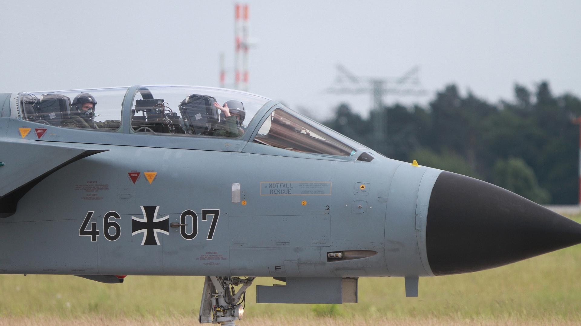 Rasmussen fordert europäische Nato 1 Tornado-Kampfjet (Archiv)