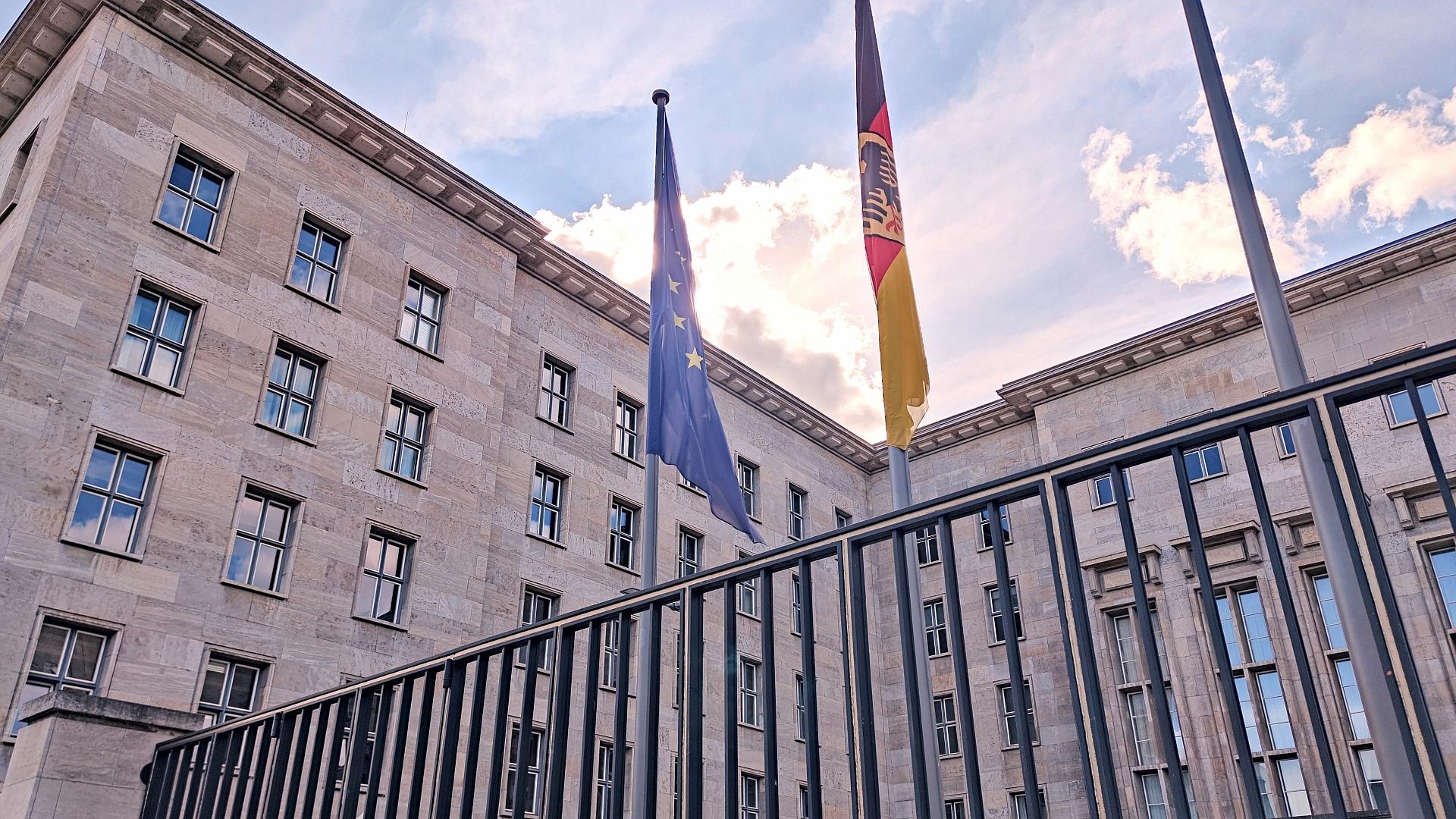 Regierung verfehlt Ziele beim Infrastruktur-Sondervermögen 1 Finanzministerium (Archiv)