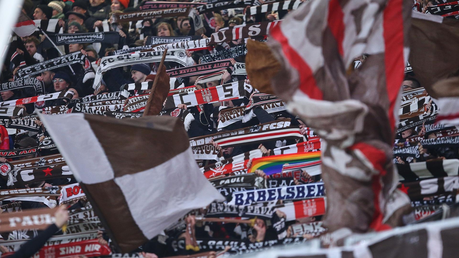 Fans des FC St. Pauli (Archiv)