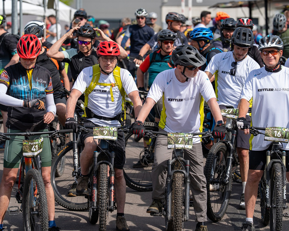 700 Teilnehmende beim vierten PurBike-Radevent in St. Ingbert 1 Aktuelles aus St. Ingbert | Bild: Stadt St. Ingbert 700 Teilnehmerinnen und Teilnehmer beim größten MTB-Saison-Opening im Saarland