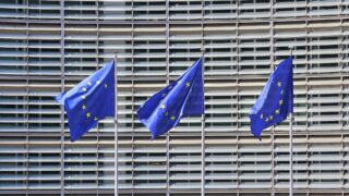 EU will Cloud-Geschäfte von Amazon und Microsoft regulieren