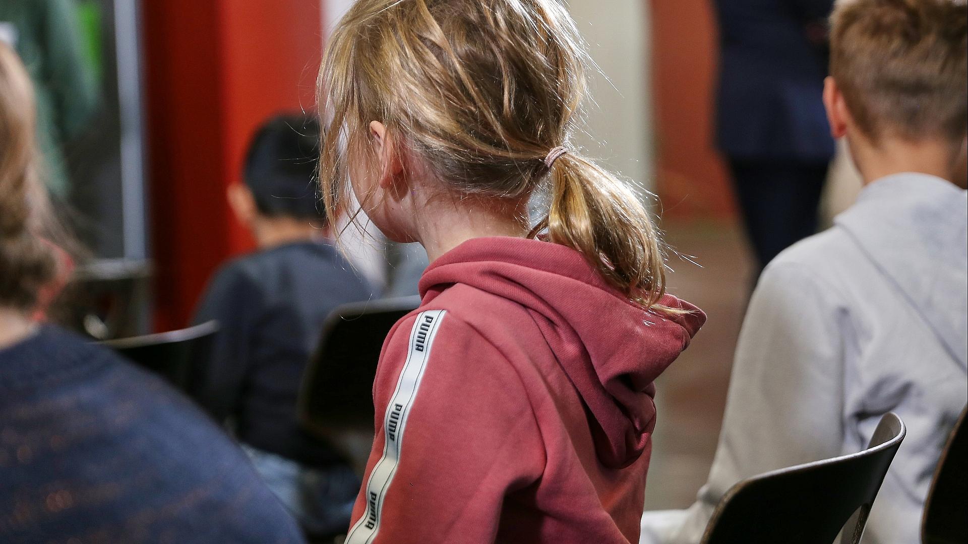 Kinder in einer Schule (Archiv)