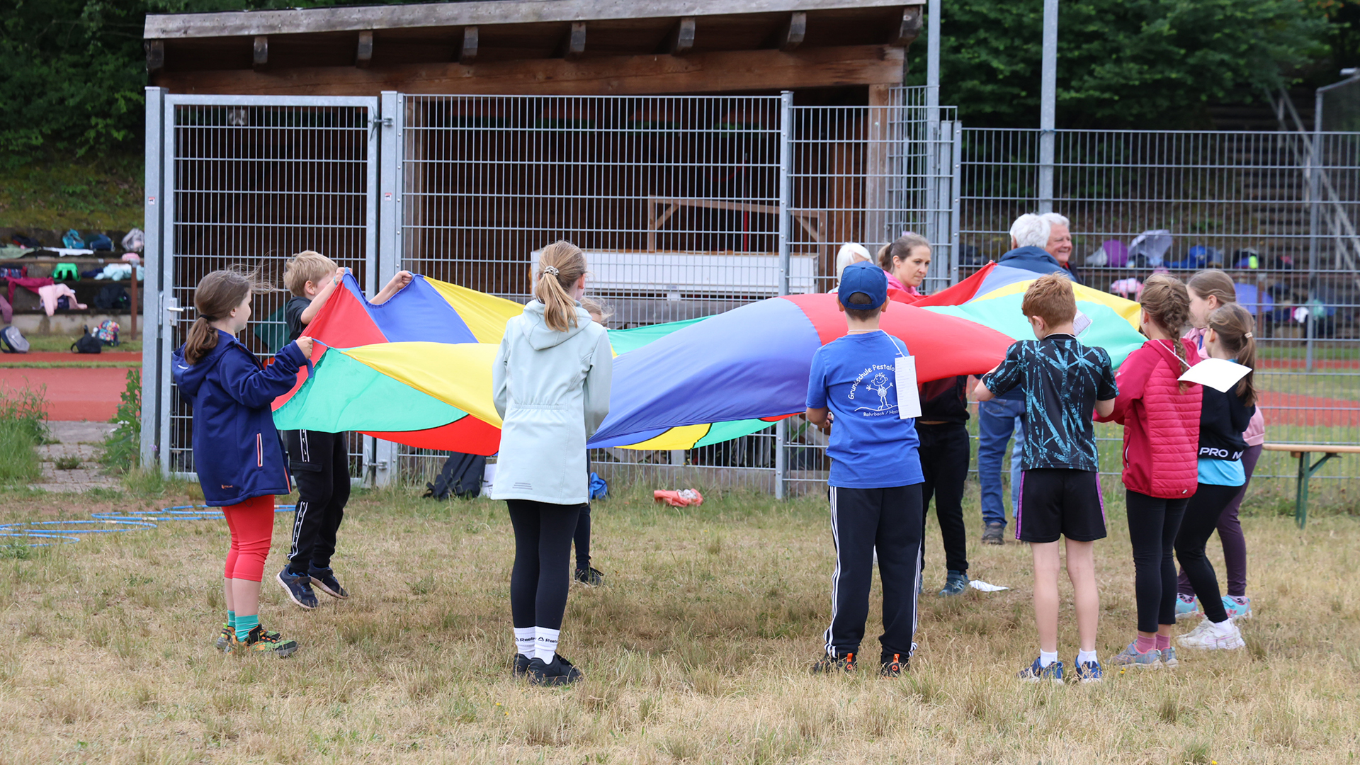 Erstmals gemeinsames Sportfest: 370 Kinder feiern Inklusion in St. Ingbert 1 Aktuelles aus St. Ingbert | Bild: Stadt St. Ingbert Gelungenes inklusives Sportfest setzt starkes Zeichen für Miteinander und Teilhabe