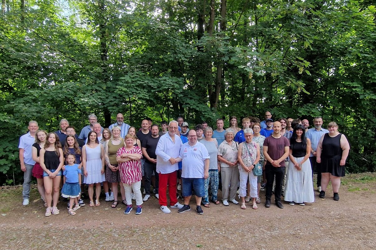 Stadt Friedrichsthal ehrt Sportler und Vereine für 2025 1 Sportlerehrung Friedrichsthal