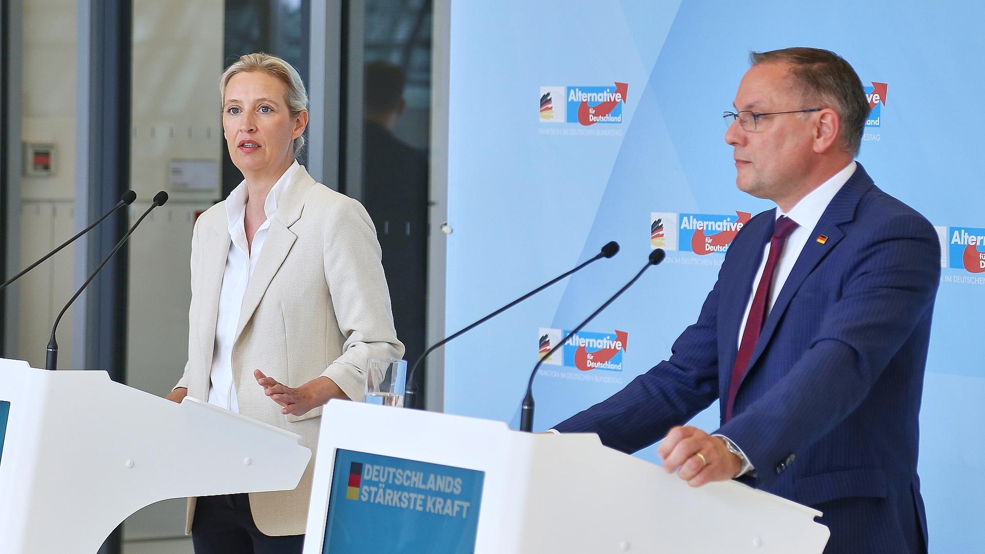 AfD-Spitze fordert Abbruch der Listenwahl in NRW 1 Alice Weidel und Tino Chrupalla (Archiv)