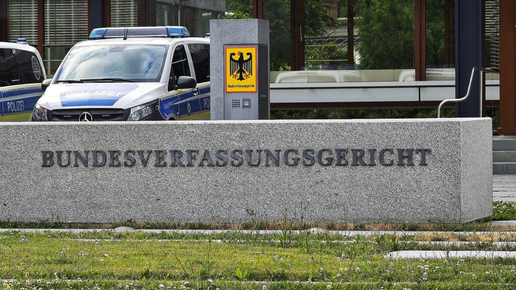 Karlsruhe: Verbot von kindlichen Sexpuppen verfassungskonform 5 Bundesverfassungsgericht (Archiv)
