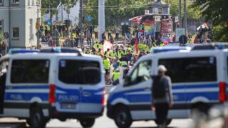 Vereinzelte Ausschreitungen bei Anti-AfD-Protesten in Erfurt
