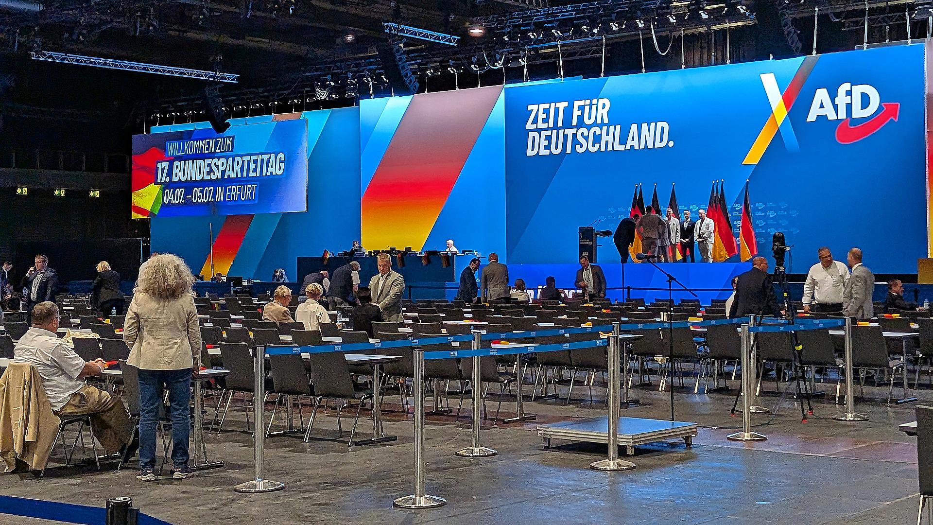 AfD setzt Parteitag fort - keine größeren Proteste 1 AfD-Parteitag am 05.07.2026