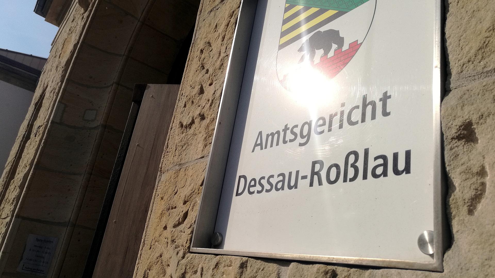 Zahl der Zwangsversteigerungen legt immer schneller zu 1 Amtsgericht Dessau-Roßlau (Archiv)