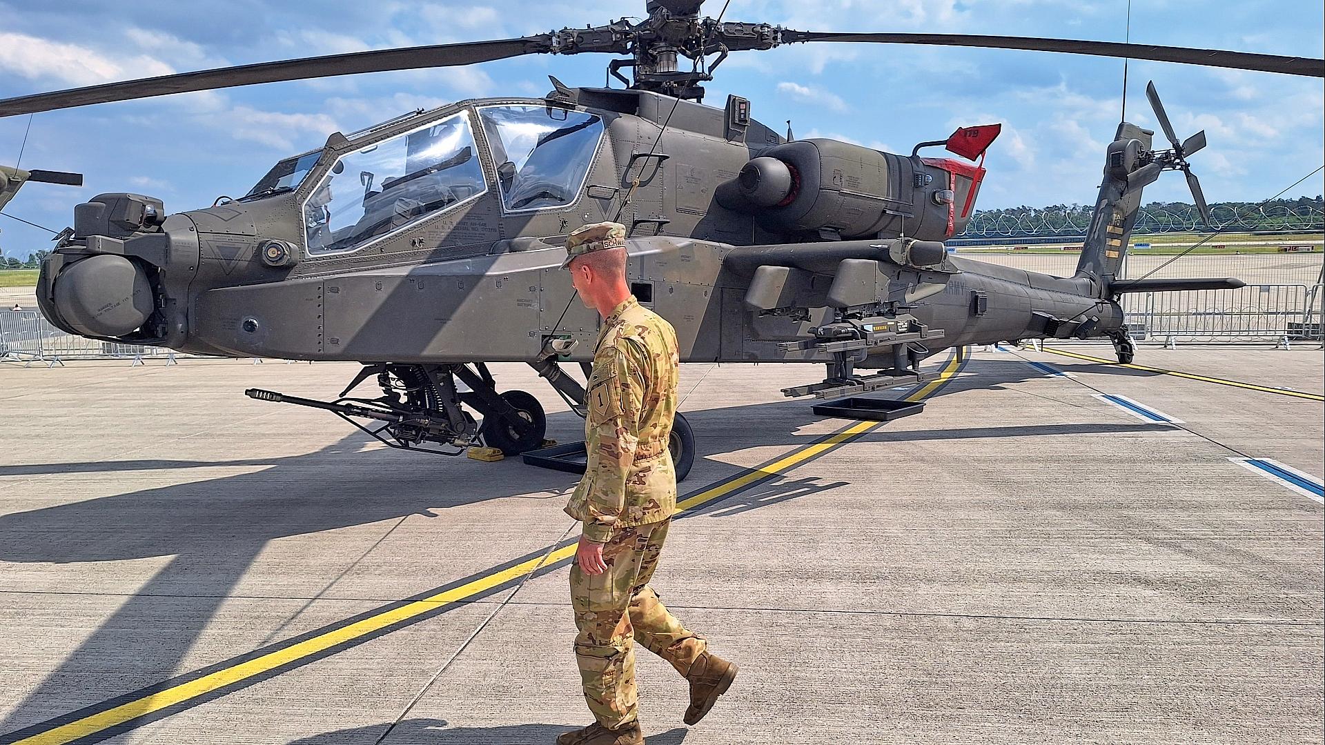 Zwei US-Soldaten bei iranischen Angriffen in Jordanien getötet 1 US-Kampfhubschrauber (Archiv)