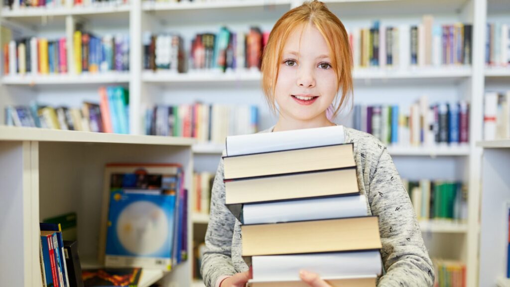 Schulbuchausleihe im Saarpfalz-Kreis: Ausgabetermine in den Ferien ab 4. August 1 Aktuelles aus St. Ingbert | Bild: Stadt St. Ingbert Schulbuchausleihe – Schulbücher liegen in den Ferien zur Abholung bereit