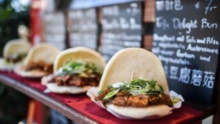 Illinger Schlemmeropenair lockt mit Foodtrucks und Livemusik in den Burgpark