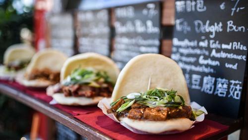 Schlemmeropenair in Illingen: Foodfestival im Burgpark angekündigt 4 Aktuelles aus Illingen | Bild: Gemeinde Illingen Illinger Schlemmeropenair - das wohl schönste Schlemmerfestival im Saarland