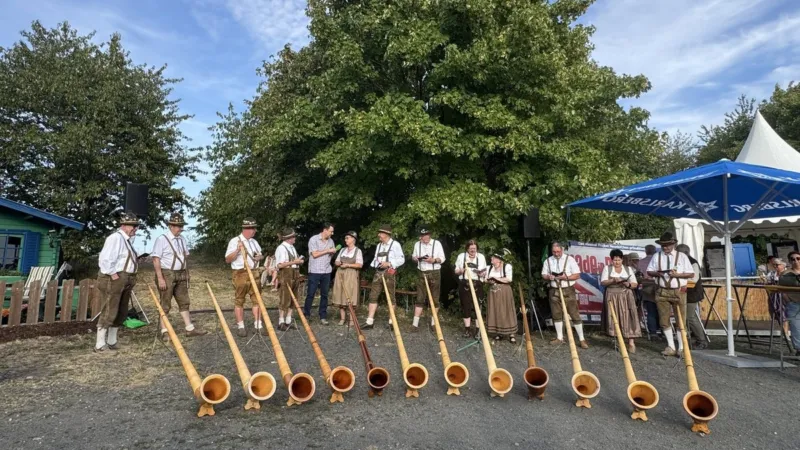 SR 3 SommerAlm 2026 auf der Bergehalde Reden eröffnet 6 SR 3 SommerAlm 2026 auf der Bergehalde Reden eröffnet