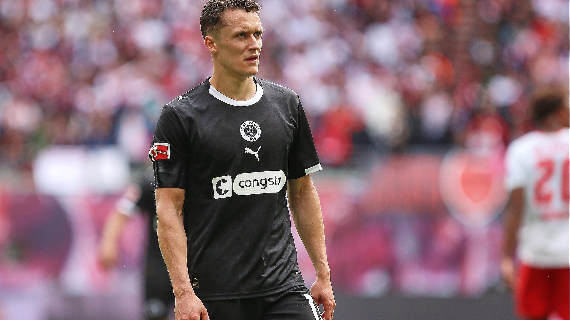DFB-Pokal: Freiburg und Paderborn souverän - RWE schlägt St. Pauli 1 Martijn Kaars (Archiv)