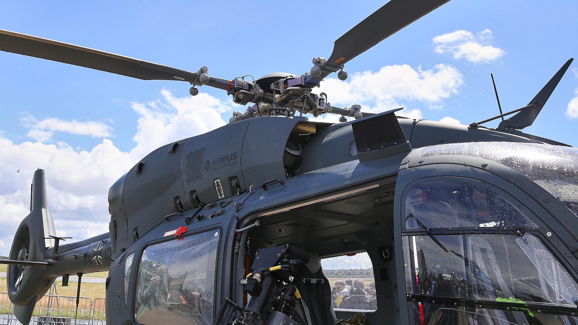 Bundeswehr plant rund 100 weitere große Rüstungsprojekte 1 Hubschrauber der Bundeswehr (Archiv)