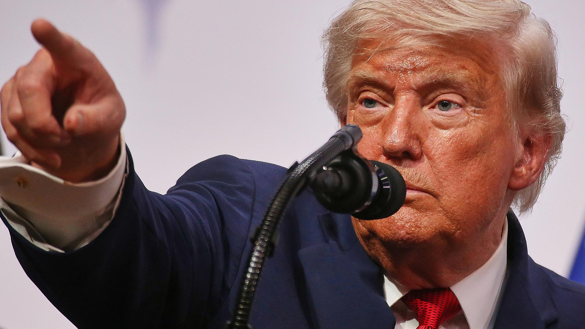 Trump droht Teheran mit "wirtschaftlichem D-Day" 1 Donald Trump (Archiv)