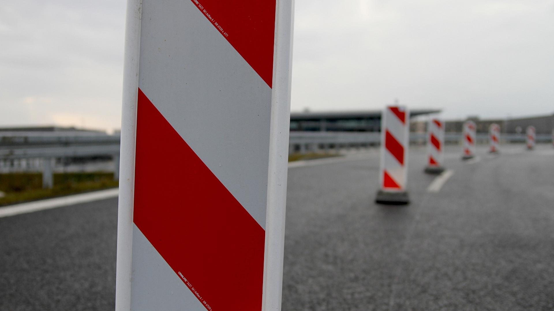 Autobahn GmbH verschiebt Bauarbeiten wegen Niedrigwasser 1 Autobahn-Baustelle (Archiv)