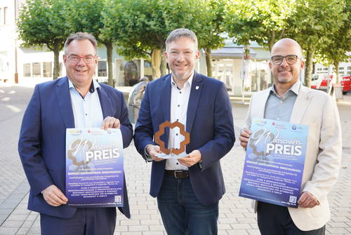 Landkreis Neunkirchen schreibt Wirtschaftspreis 2026 aus 1 Aktuelles aus Neunkirchen | Bild: Bereitgestellt durch die Kreisstadt Neunkirchen Jetzt bewerben: Landkreis Neunkirchen vergibt 2026 erneut Wirtschaftspreis