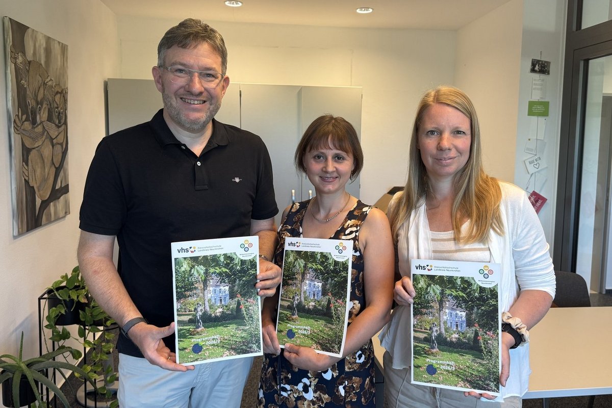 Kreisvolkshochschule Neunkirchen startet ins Herbst- und Wintersemester 1 Aktuelles vom Landkreis Neunkirchen | Bild: Landkreis Neunkirchen Neues Herbst- und Wintersemester der Kreisvolkshochschule des Landkreises Neunkirchen startetVielfältiges Bildungsangebot mit neuen Ku