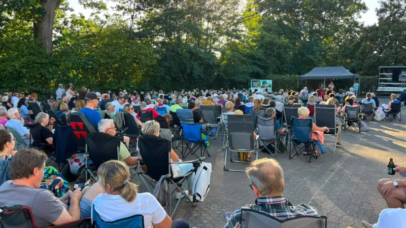Letztes Feierabend-Klappstuhl-Konzert 2026 in Calmesweiler nachgeholt 13 Letztes Feierabend-Klappstuhl-Konzert 2026 in Calmesweiler nachgeholt