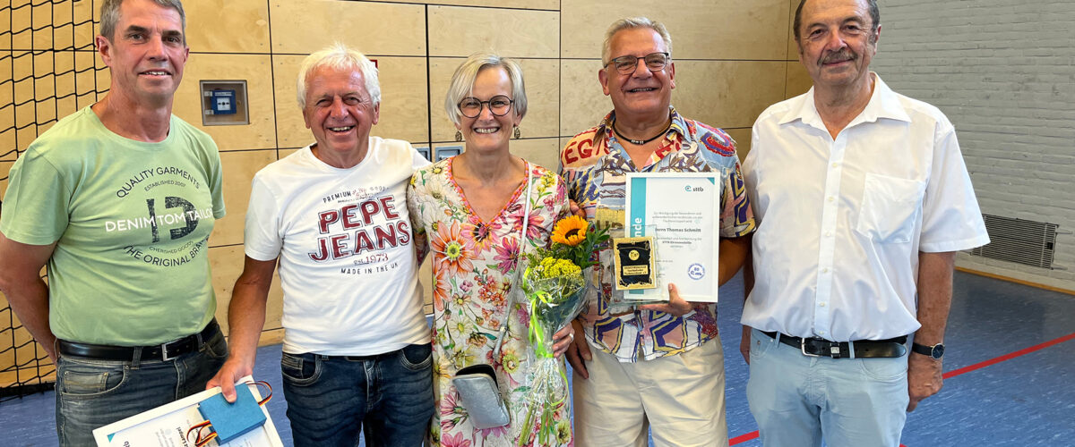 Tischtennissportler aus Oberwürzbach beim Landesverband geehrt 1 Aktuelles aus St. Ingbert | Bild: Stadt St. Ingbert Verdiente Tischtennissportler aus Oberwürzbach geehrt