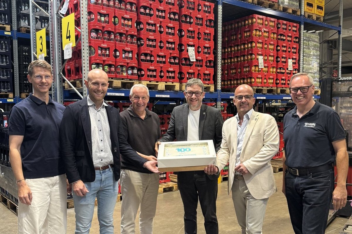 Frischdienst Daum in Schiffweiler feiert 100-jähriges Bestehen 1 Aktuelles vom Landkreis Neunkirchen | Bild: Landkreis Neunkirchen Unternehmensbesuch bei der Firma Frischdienst DaumQualität und moderne Kühltechnik überzeugen seit 100 Jahren