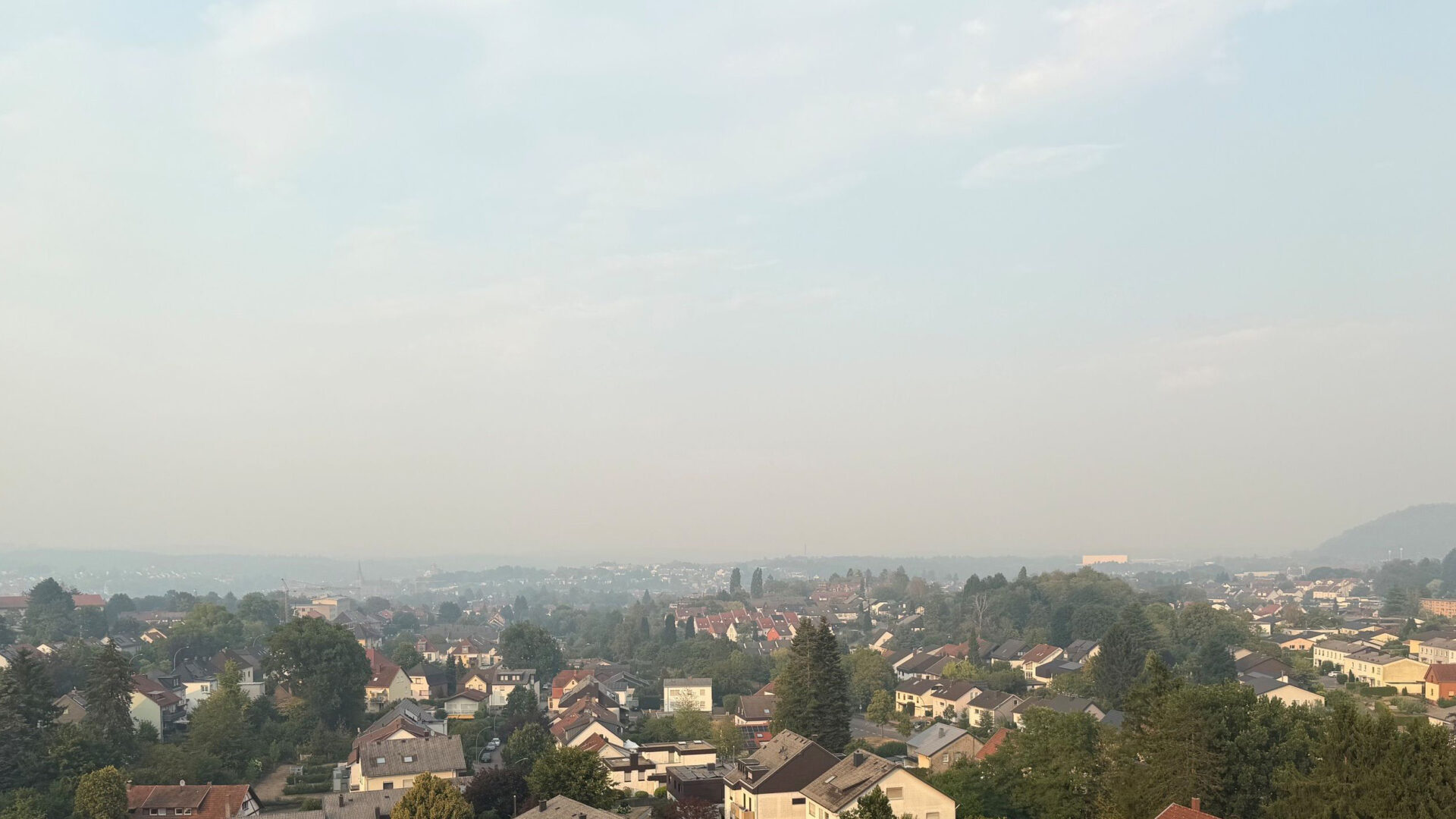 St. Ingbert mehrere Tage von starkem Raucheintrag betroffen 1 Aktuelles aus St. Ingbert | Bild: Stadt St. Ingbert Vegetationsbrände: St. Ingbert über mehrere Tage von starkem Rauch betroffen- Bevölkerungsschutz und Feuerwehr im Einsatz