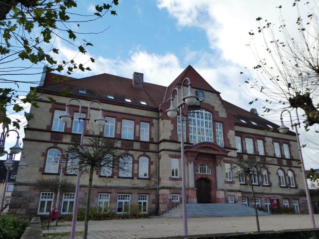Rathaus Friedrichsthal.JPG