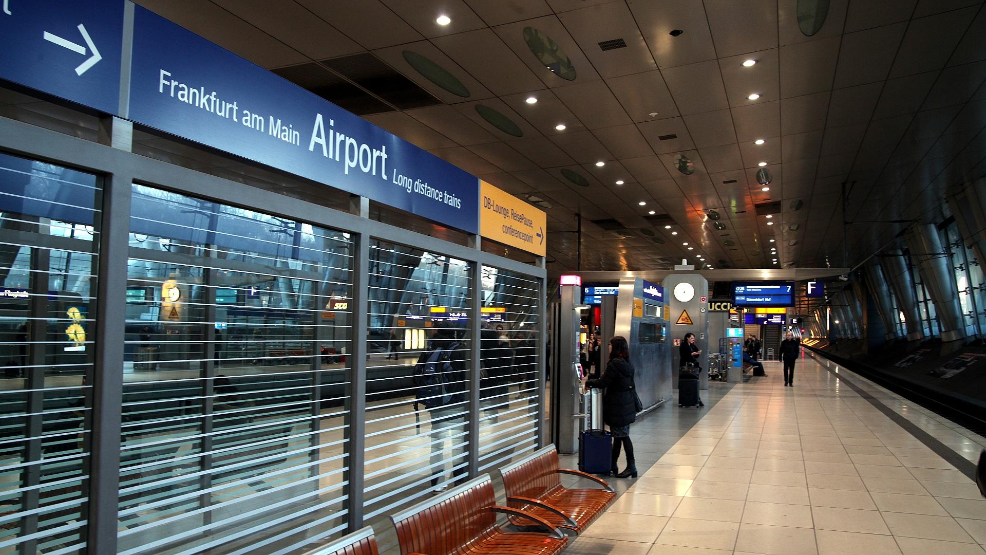 Todesfall nach Malaria-Infektion nahe Frankfurter Flughafen 1 Frankfurt/Main Flughafen Fernbahnhof (Archiv)