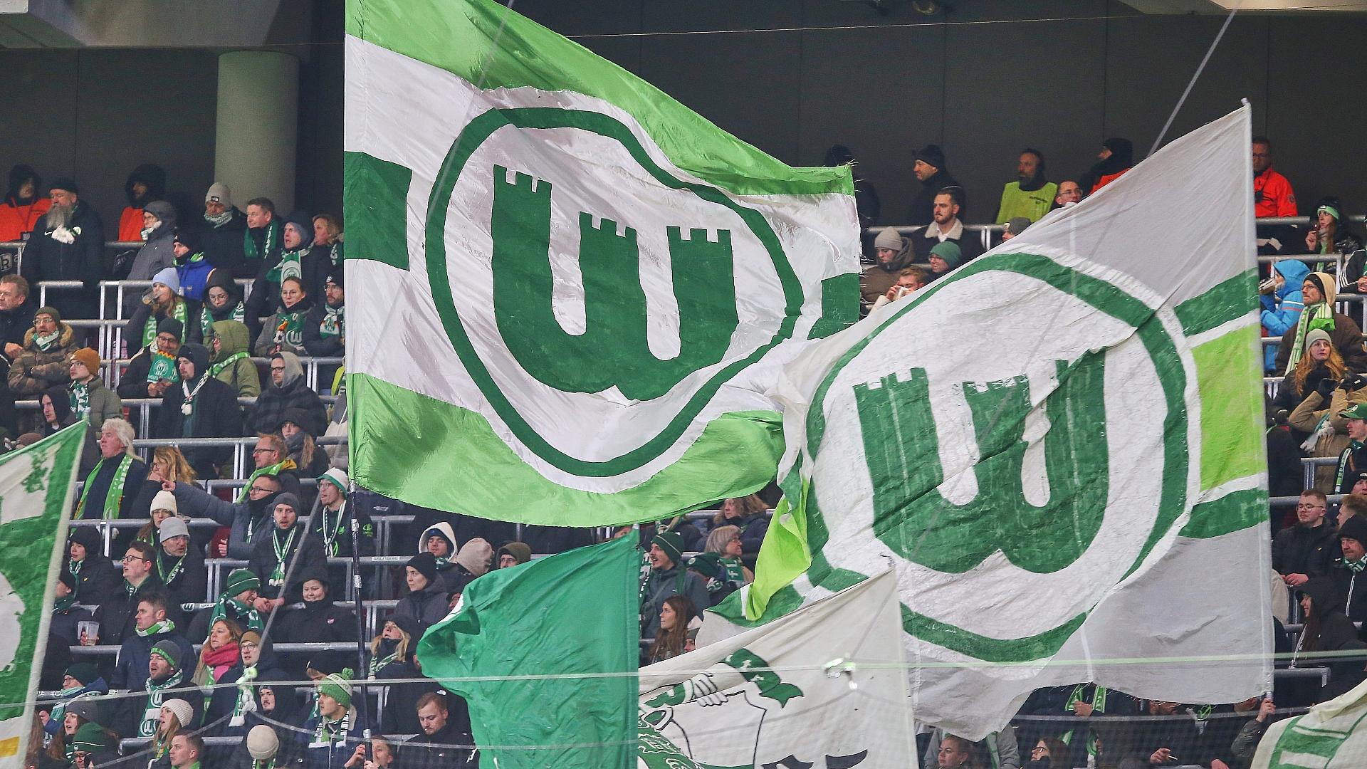 2. Bundesliga: Wolfsburg verspielt 3:0 gegen Cottbus 1 Wolfsburg-Fans (Archiv)